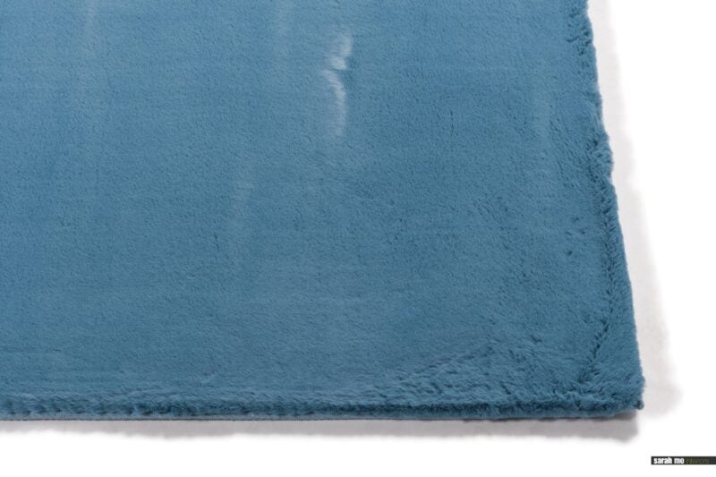 Fay 33 - zacht hoogpolig vloerkleed in azuurblauw- - Fay Black - zacht hoogpolig vloerkleed in zwart